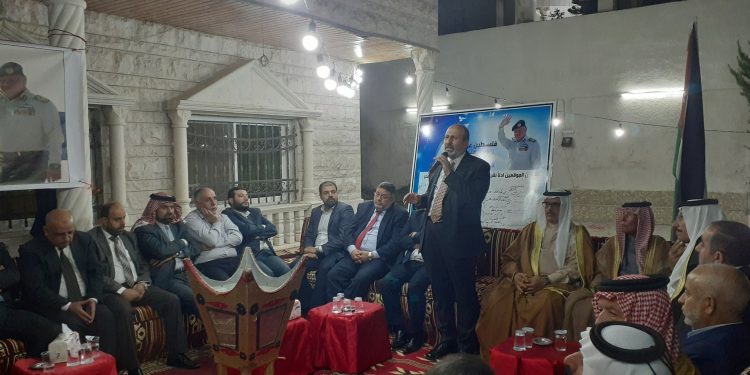 خلال لقاء ضم شخصيات سياسية وإعلامية وعشائرية…العضايلة: الأردن قادر على تجاوز التحديات عبر الإصلاح السياسي وتمتين الجبهة الداخلية