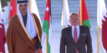 العضايلة يرحب بزيارة أمير قطر ويؤكد: توسيع الأردن لعلاقاته الخارجية يسهم في تعظيم موقفه الرافض لصفقة القرن