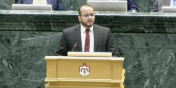 وزير الاشغال يرد على سؤال للنائب الرياطي حول استكمال صيانة الطريق الصحراوي