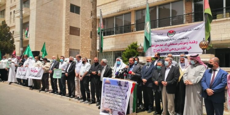 خلال وقفة أمام “العمل الإسلامي”…”الوطني لمجابهة صفقة القرن” يدعو لإجراءات رسمية فاعلة بوجه الاعتداءات الصهيونية في القدس