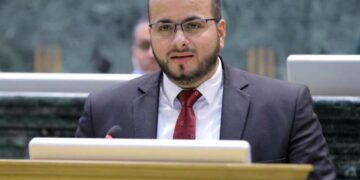 مذكرة من النائب حسن الرياطي للخصاونة تطالب بوقف هدر المال العام والاختلالات في سلطة العقبة