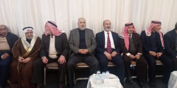 وفد من قيادة الحزب وكتلة الإصلاح يقدم واجب العزاء بالشهيد الدلابيح(صور)