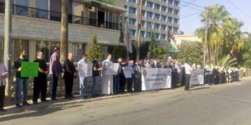 وقفة “العمل الإسلامي” تؤكد على واجب دعم صمود الأسرى في انتفاضتهم بوجه السجان الصهيوني (صور)