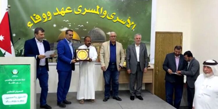 قيادات سياسية ووطنية في مهرجان “الأسرى والمسرى”: القدس والأسرى بوصلة الأمة ودعم فلسطين واجب مستمر