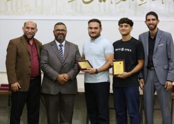 حزب الأمة يكرّم طلبة الثانوية وخريجي الجامعات من أبناء منتسبيه